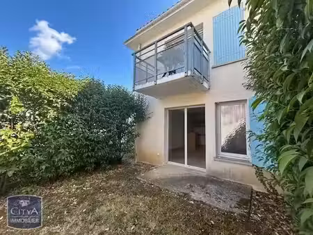 appartement à louer 2 pièces 35.59 m² - saujon (17) - 650€