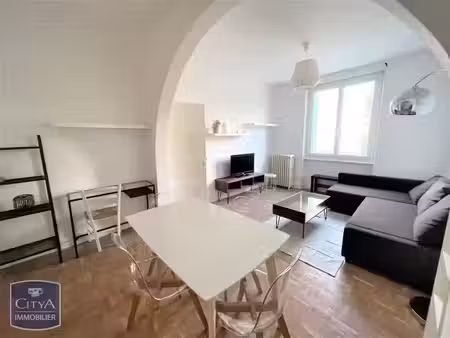 appartement à louer 2 pièces 41.23 m² - chamalières (63) - 615€
