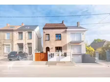 maison à vendre avec terrasse et jardin   manage (vbe71808)