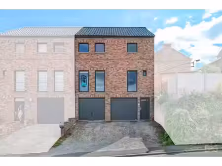 maison à vendre à rue de loverval 214 châtelet (vbe71646)