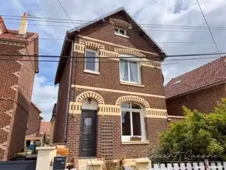 vente maison bord de mer à neuville-les-dieppe (76370) : à vendre bord de mer / 84m² neuvi