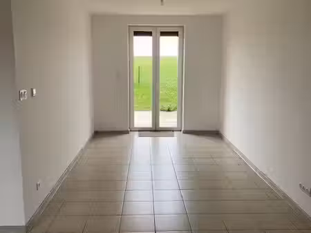 maison jumelée-plain pied avec jardin