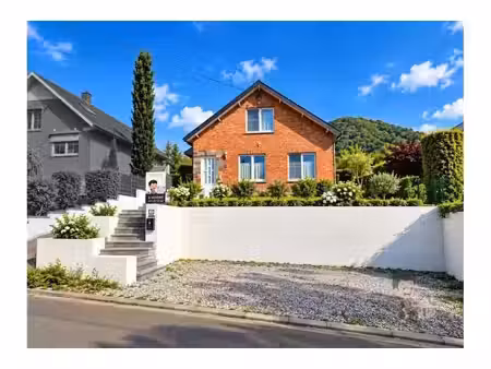 maison à vendre avec garage et 3 chambres   bouffioulx (vbe72200)