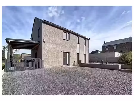 maison à vendre avec garage et terrasse   vonêche (vbe71759)