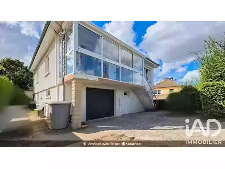 maison à moulins (03000)