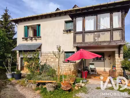 maison de village à salles-la-source (12330)