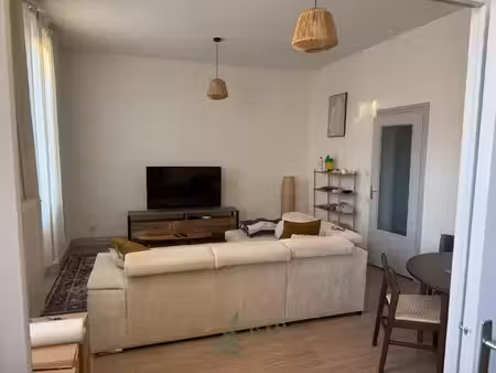 location appartement 3 pièces 63m² riorges 42153