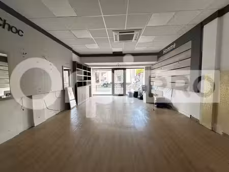 location commerce beauvais 60000 59m²