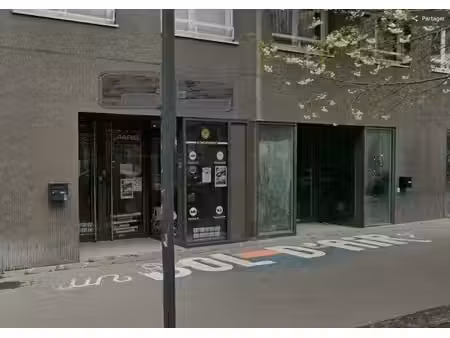 vente commerce saint ouen sur seine 93400 68m²