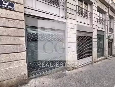 location local commercial 97m² lyon 1er