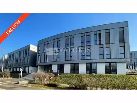 location local professionnel 7 912m² limonest 69760