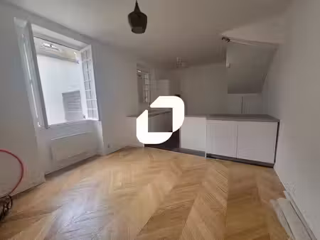 vente bureaux montlhéry 91310 83m²