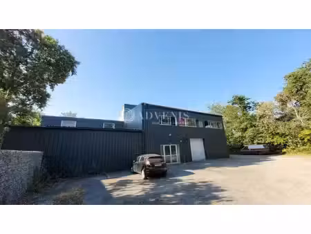 vente local d’activités 850m²