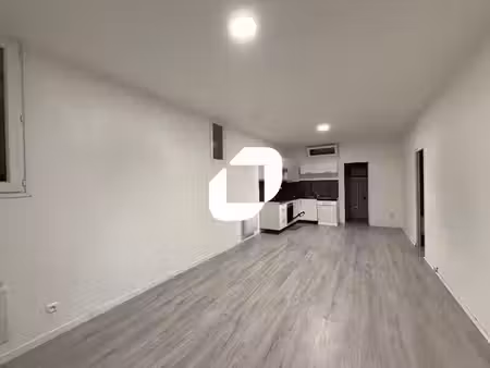 location local d’activités ennery 95300 340m²