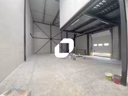 location local d’activités pontoise 95300 233m² à 1263m²