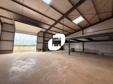 location local d’activités marines 95640 304m² à 1216m²