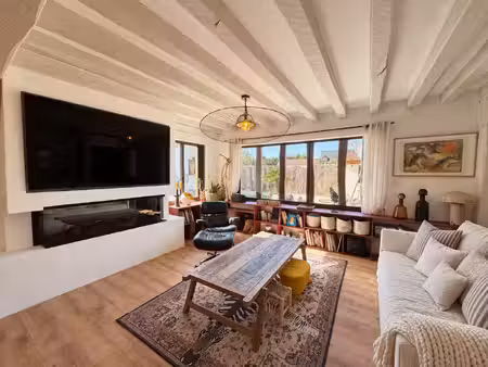 a vendre maison familiale de caractere de 311 m2 st hilaire
