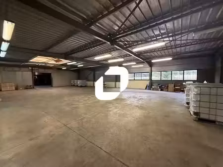 vente entrepôt chaumont en vexin 60240 300m²