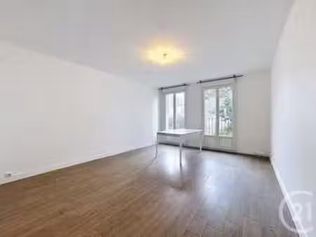 location appartement 3 pièces à brest (29200) : à louer 3 pièces / 73m² brest