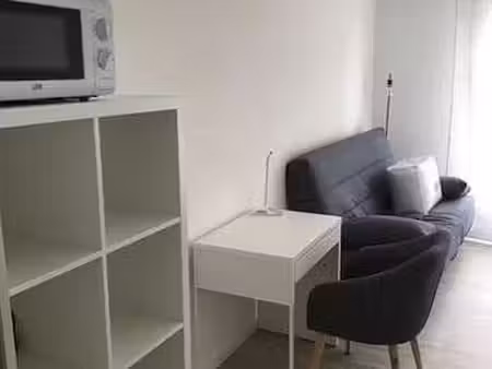 location appartement t1 meublé à nantes (44000) : à louer t1 meublé / 18m² nantes