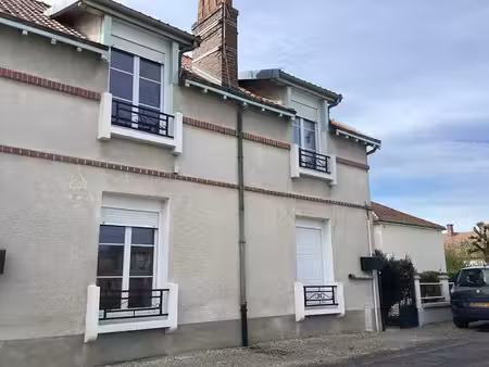 petite maison ancienne à rafraîchir