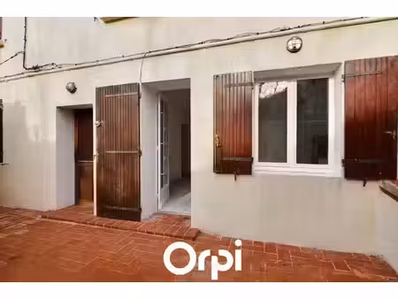 location appartement 2 pièces 42 m² à marseille 8 (13008)