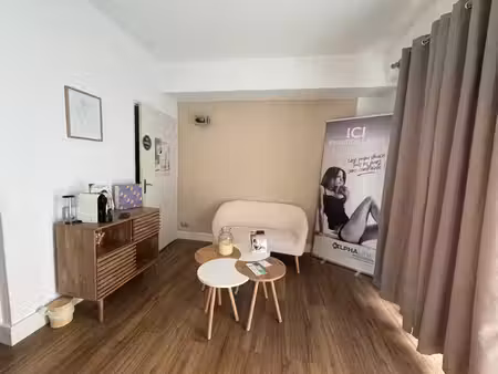 location commerce 41 m² à aix-en-provence (13100)