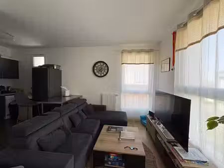 appartement 6 pièces à amblainville