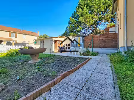 appartement-maison duplex avec jardin  villers-saint-paul