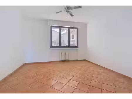 à vendre en exclusivité ! draguignan appartement t4 de 84 m² en rez-de-chaussée