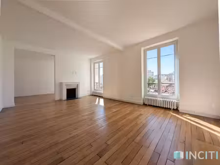 duplex 6 pièces rénové - 4 chambres - cœur de vincennes - saint-louis / bérault
