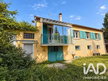 maison de campagne à entraigues-sur-la-sorgue (84320)