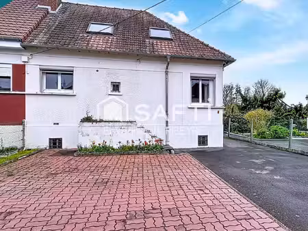 maison 3 chambres-jardin  garage  stationnements