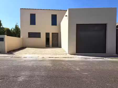 vente maison 6 pièces 154 m² saintes (17100)