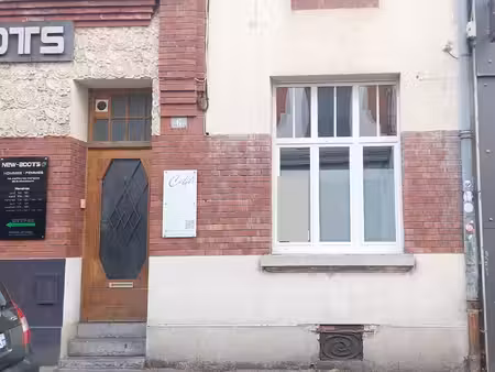 location local commercial 11m² cambrai 59400