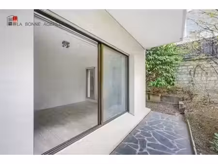 appartement de 2 pièces de luxe en vente à neuilly-sur-seine  france