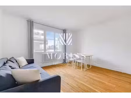 appartement de luxe de 3 pièces en vente à motte-picquet  commerce  necker  paris  île-de-