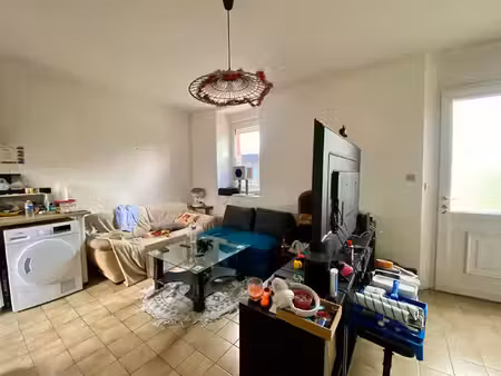 location appartement 2 pièces 35 m² à plouvien (29860)