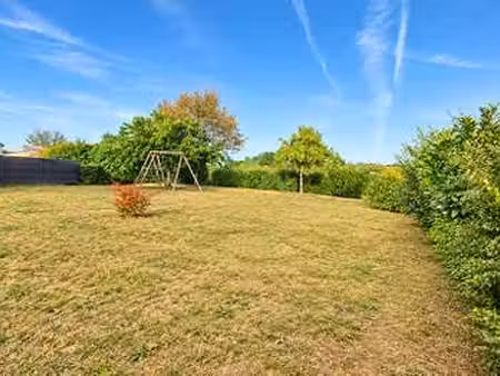 vente terrain à saint-philbert-de-grand-lieu (44310) : à vendre / 450m² saint-philbert-de-