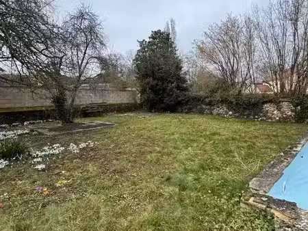 terrain à bâtir de 433 m² à breval (78)