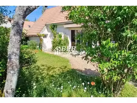 maison de prestige de 128 m2 en vente les essarts-le-roi  île-de-france
