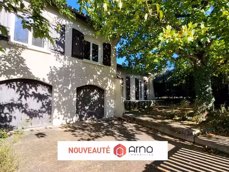maison 5 pièces 105m2 avec sous-sol de 60m2