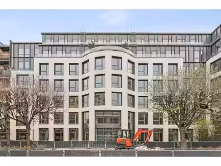 location local professionnel 5 731m² levallois perret 92300
