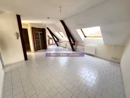 location appartement 3 pièces 45m² chailly en brie 77120