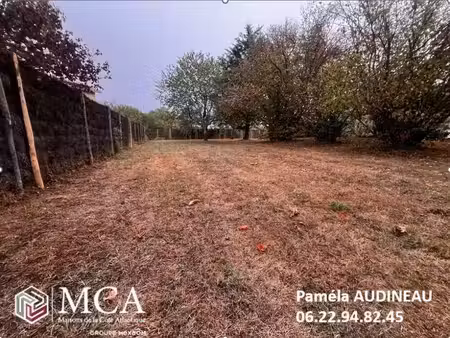 vente terrain 560 m² saint-caprais-de-bordeaux (33880)