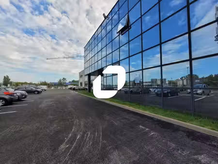 location bureaux evry courcouronnes 91080 900m²