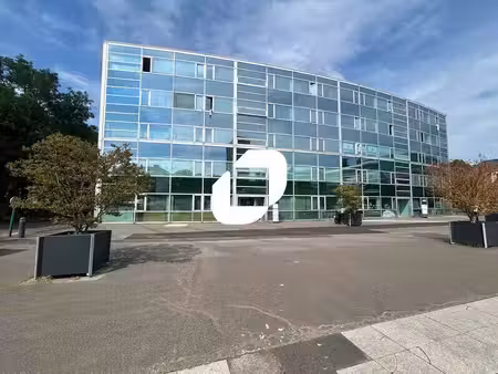 location bureaux 116m²