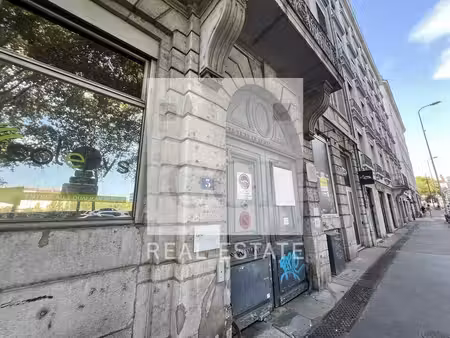 location bureaux lyon 1er 69001 141m²
