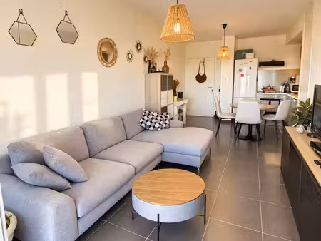 appartement à istres (13800)