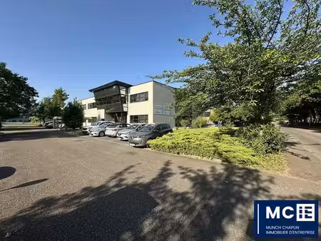 location bureaux 541m²